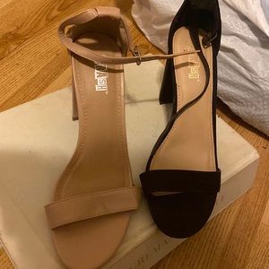 Two Pair Beige And Black Size 10